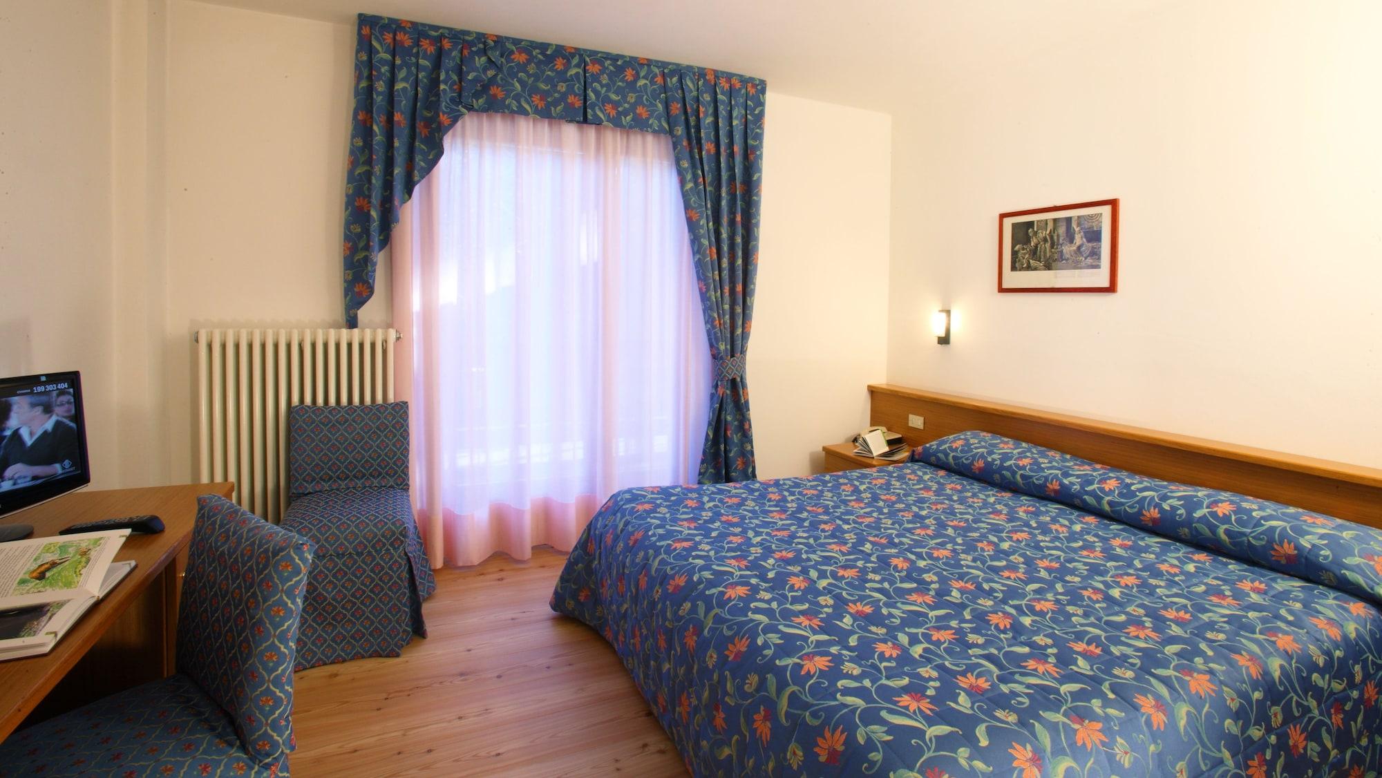 Garni Lago Nembia San Lorenzo Dorsino Exterior foto
