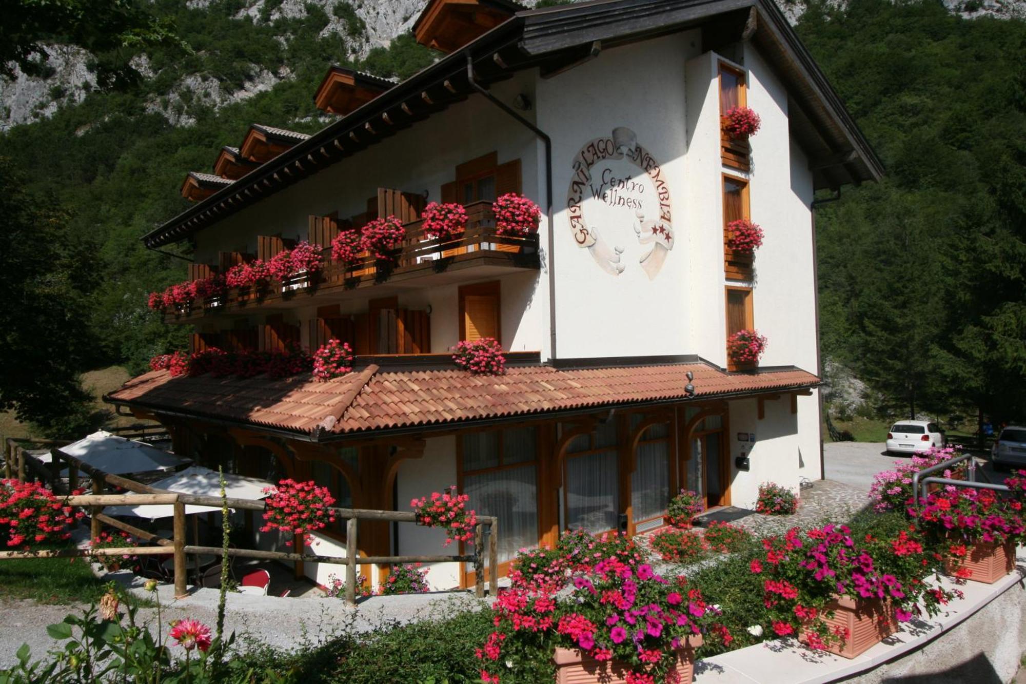 Garni Lago Nembia San Lorenzo Dorsino Exterior foto