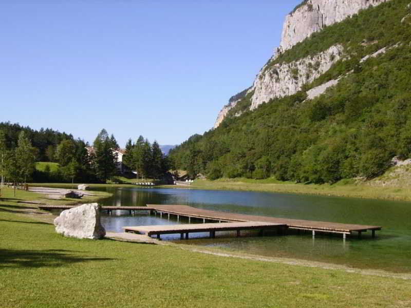Garni Lago Nembia San Lorenzo Dorsino Exterior foto