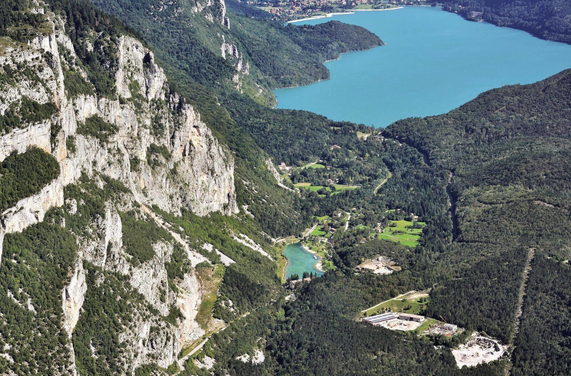 Garni Lago Nembia San Lorenzo Dorsino Exterior foto